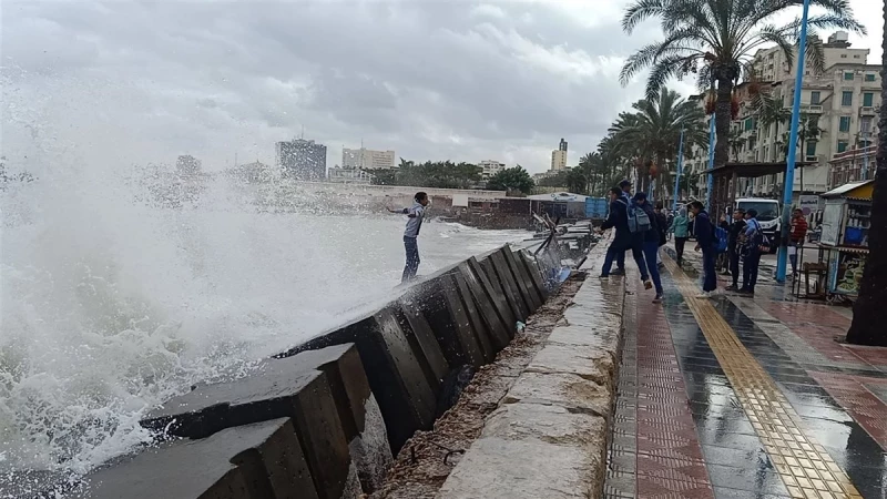 بتبدا من النهاردة ولمدة الـ6 ايام المقبلة انقلابات جذرية في حالة الطقس والارصاد تحذر المواطنين.. تجنبوها